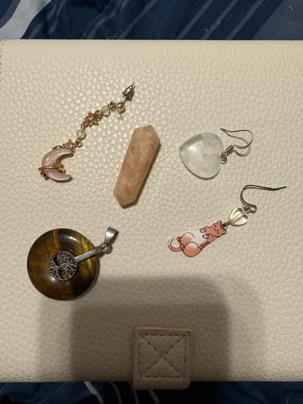 Assorted Jewelry Pendants